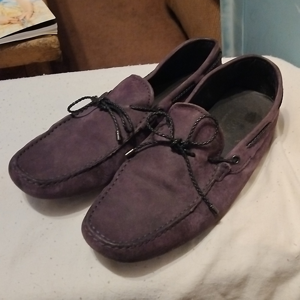 Tods Plum Purple Driving Moccasins sz 9